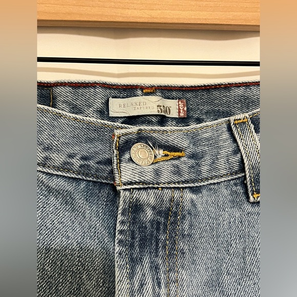 Vintage Levi’s 550 Medium Wash Jeans - Picture 3 of 6